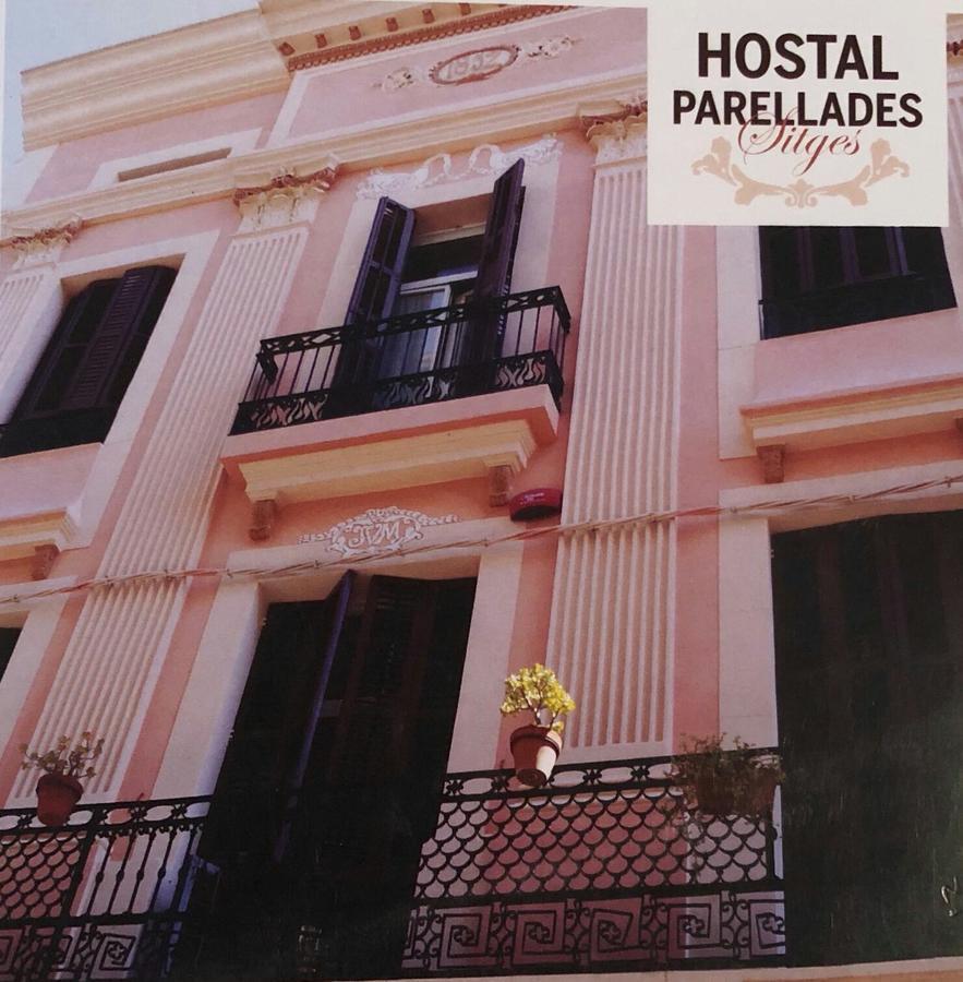 Hostal Parellades Sitges Exteriör bild